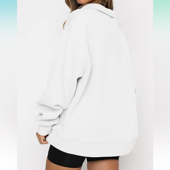 Women’s oversized Sweatshirt - Picture 2 of 7